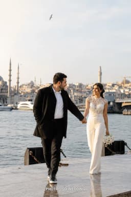 Couple portrait in the modern streets of Karaköy